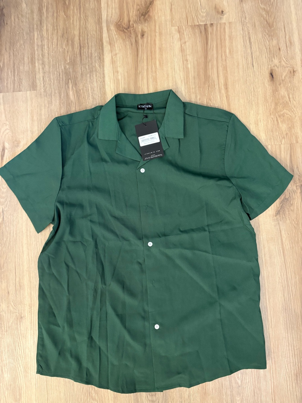 Men's Short-Sleeve Camp Collar Shirt in Forest Green